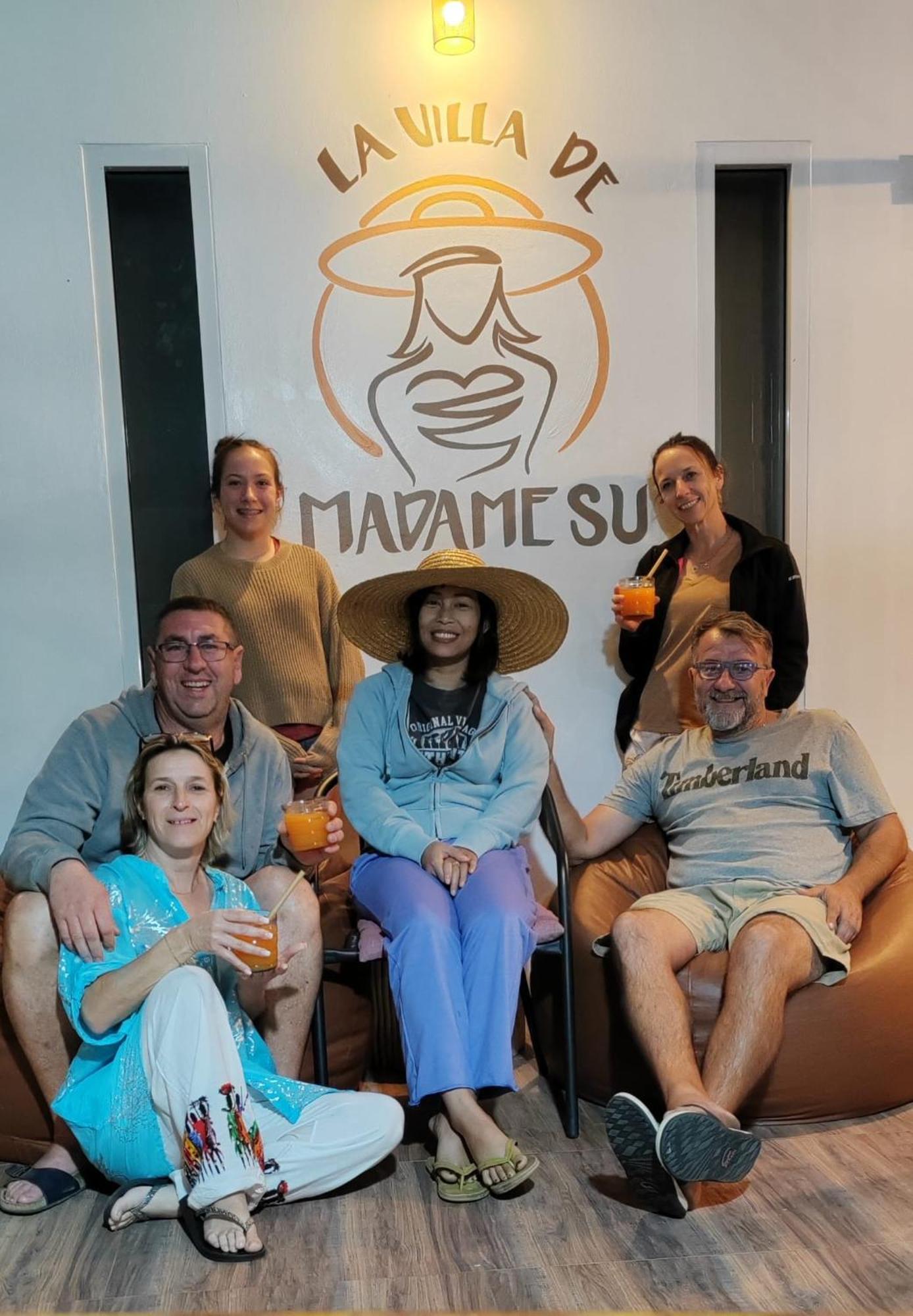 La De Madame Su *
