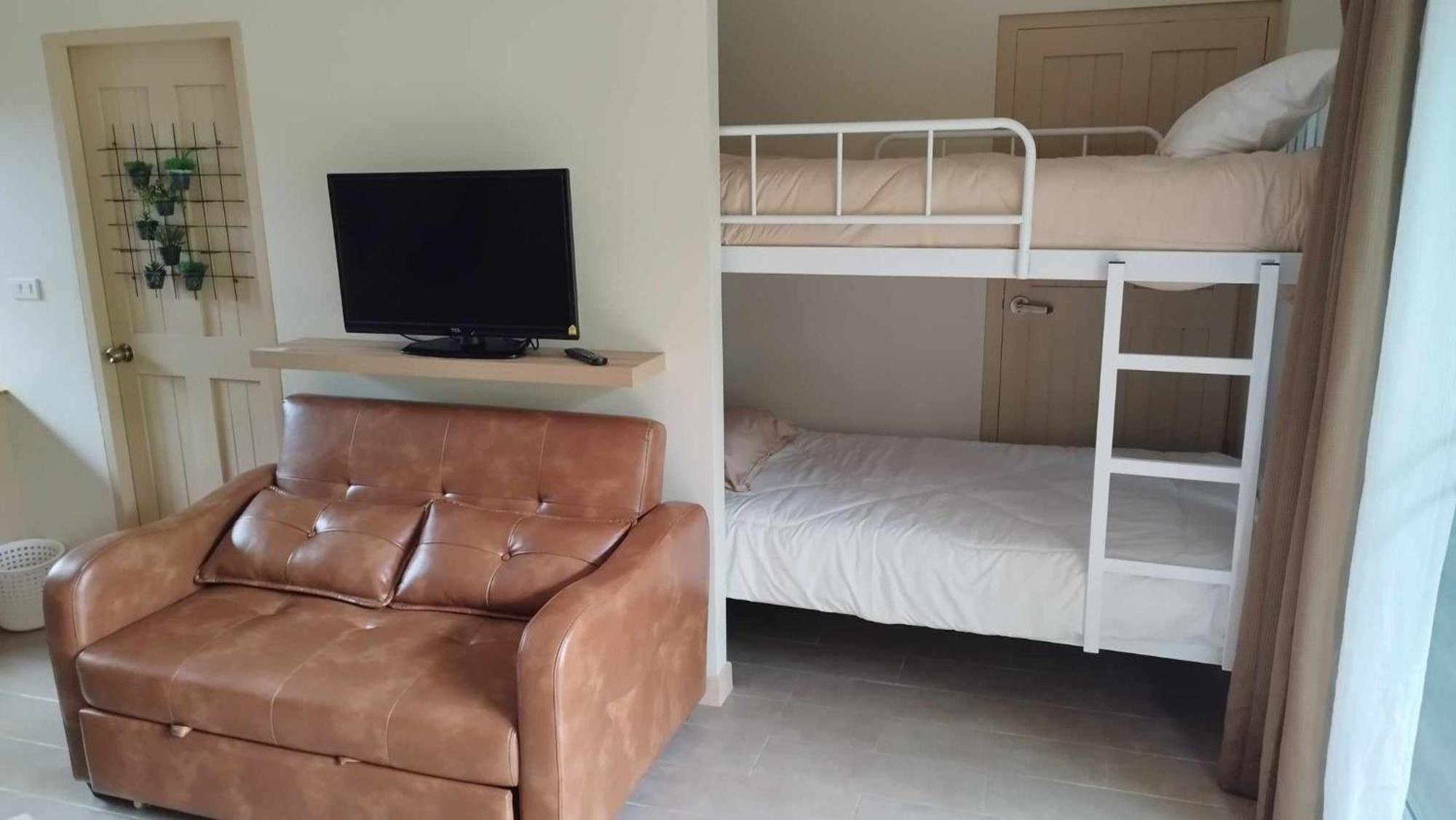 Homestay La De Madame Su Chiang Mai